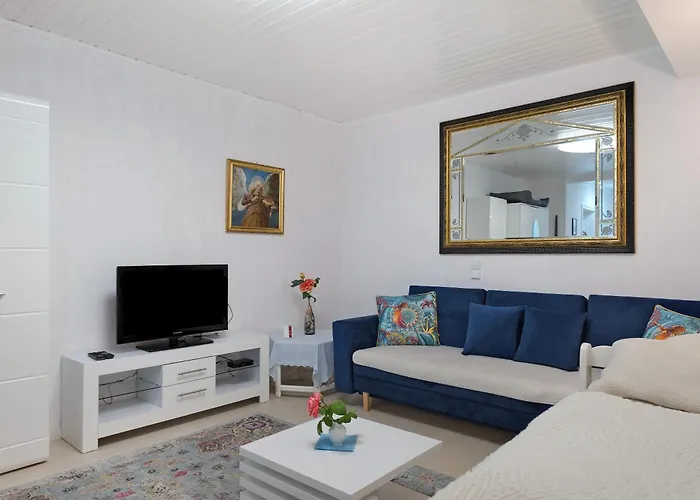 Poolblick アパート *