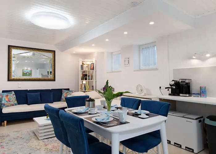 Poolblick アパート ヴァルトキルヒ